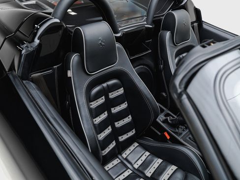 Used 2008 Ferrari F430 Spider RWD image 6