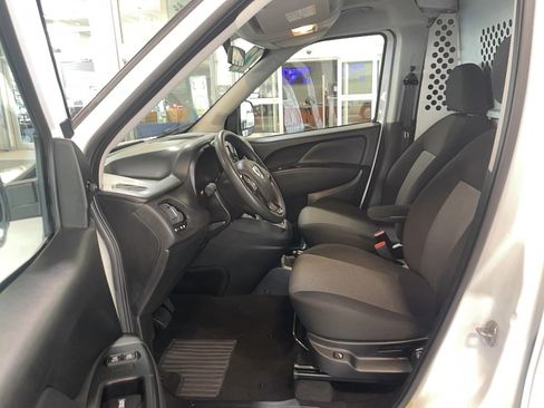 Used 2022 RAM ProMaster City Wagon image 12