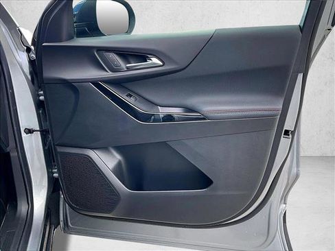 Certified 2026 Chevrolet Equinox RS image 19