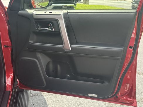 Used 2022 Toyota 4Runner SR5 RWD image 15