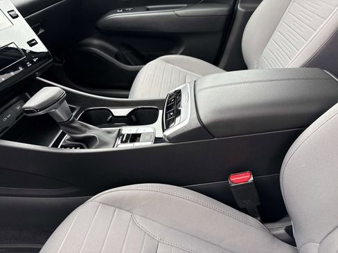 Used 2024 Hyundai Santa Cruz SEL AWD/4WD image 15