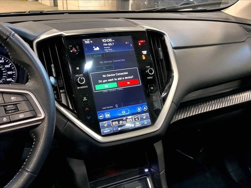 Used 2023 Subaru Ascent Premium w/ Convenience Package image 7