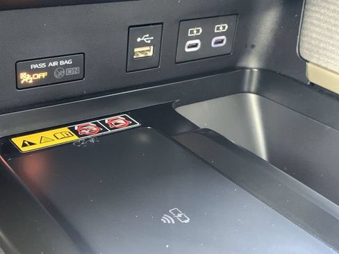 Certified 2026 Toyota Camry SE FWD image 27