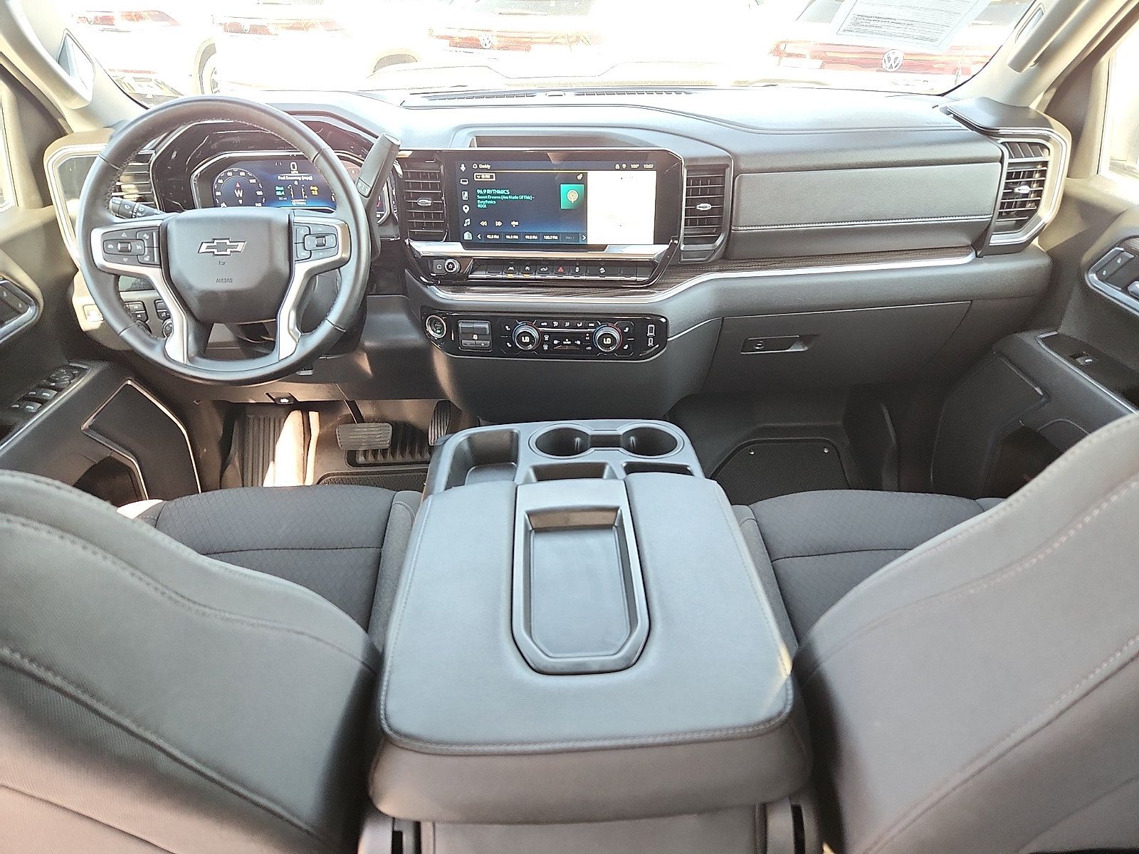 Used 2025 Chevrolet Silverado 1500 LT Trail Boss w/ Protection Package AWD/4WD image 11