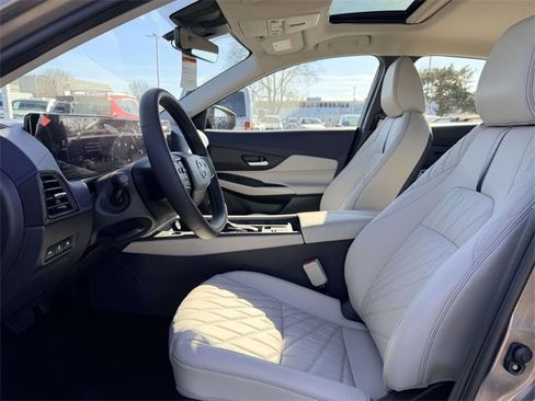 New 2026 Nissan Sentra SL w/ Floor Mat Package image 16