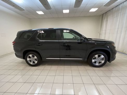 Certified 2025 Honda Pilot EX-L image 27