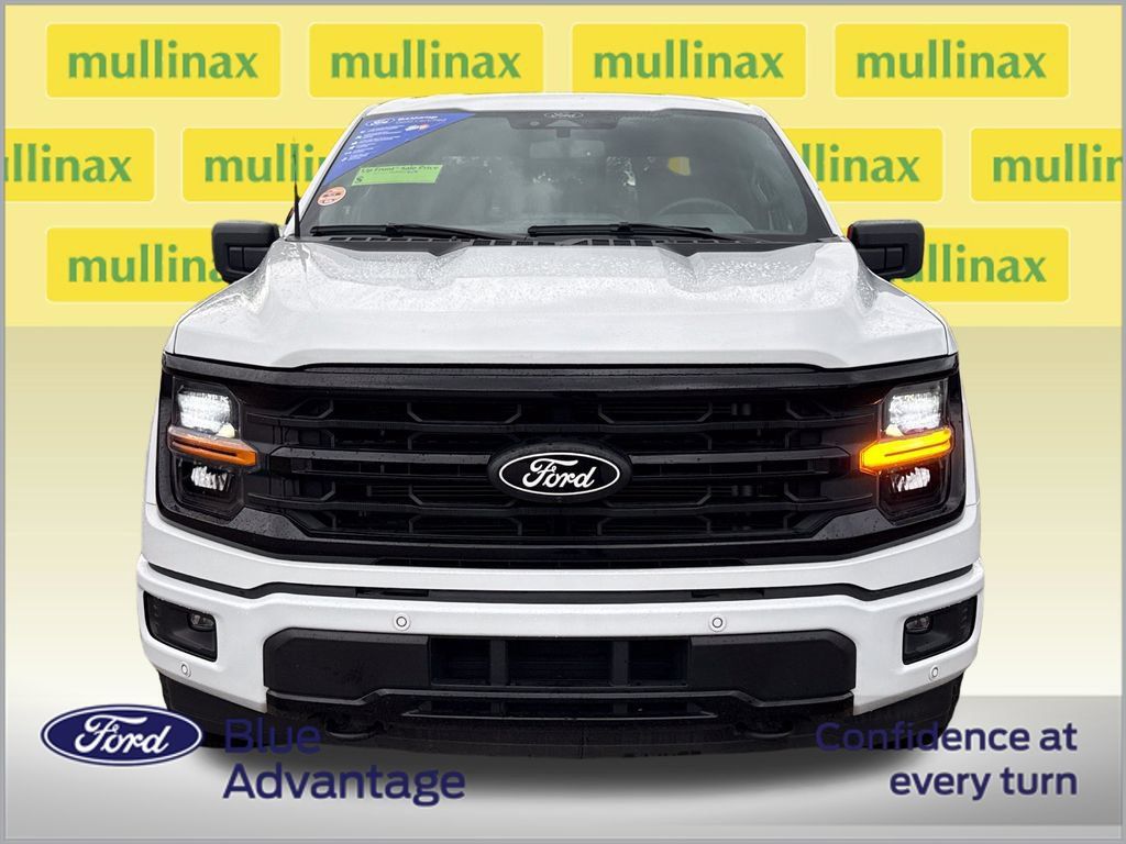 Used 2025 Ford F150 XLT w/ Equipment Group 302A MID AWD/4WD image 11