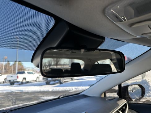 Used 2022 Toyota Corolla LE w/ LE Premium Package image 25