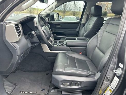 Used 2024 Toyota Tundra Limited image 20