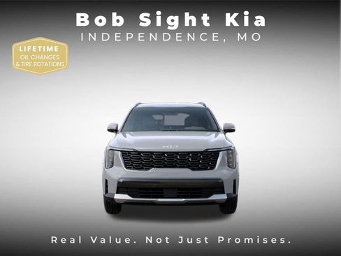 New 2026 Kia Sorento S FWD image 2