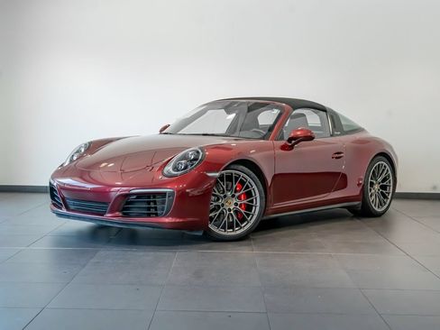 Used 2018 Porsche 911 Targa 4S AWD/4WD image 1