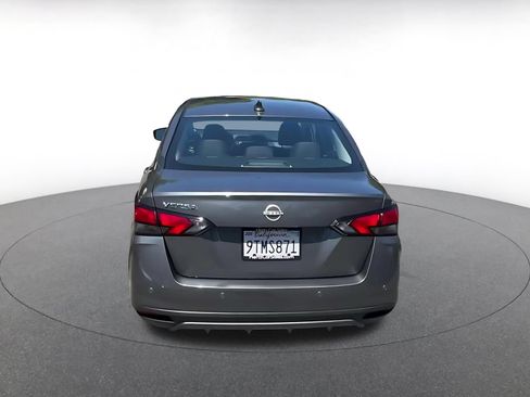 Used 2025 Nissan Versa SV FWD image 12