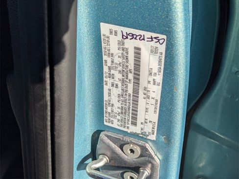 Used 2013 Ford Escape SE image 28