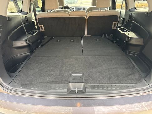 Used 2019 Honda Pilot LX image 27