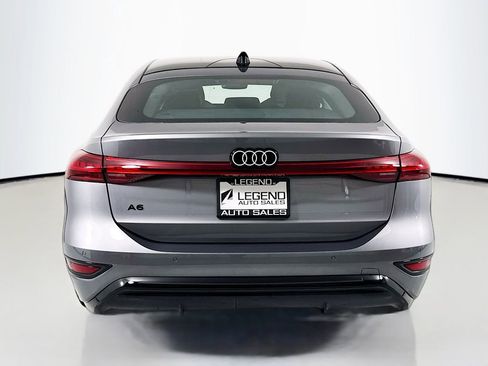 Used 2025 Audi A6 e-tron Premium Plus w/ Premium Plus RWD image 7