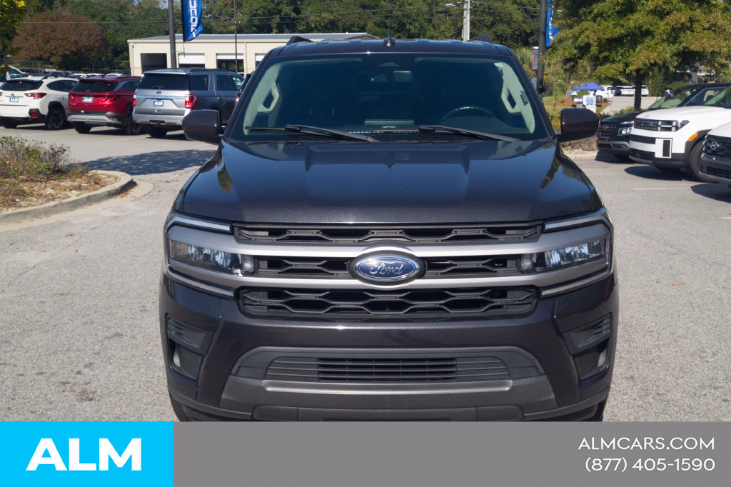 Used 2022 Ford Expedition Max XLT RWD image 2