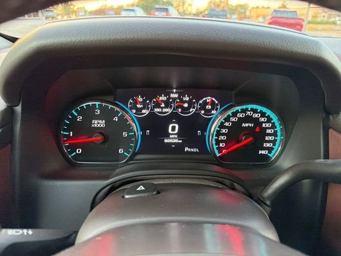 Used 2020 Chevrolet Tahoe Premier image 17