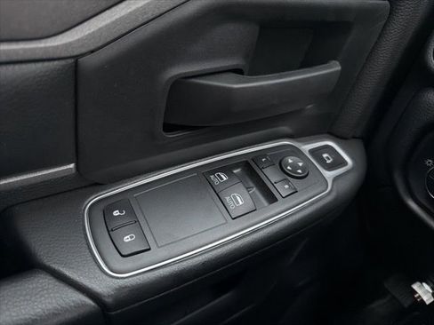 New 2024 RAM 3500 Tradesman AWD/4WD image 15