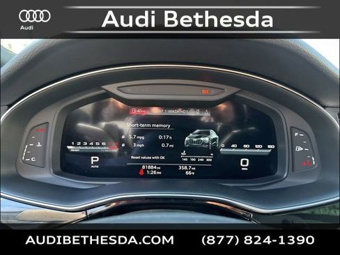 Used 2022 Audi Q8 Premium Plus image 18