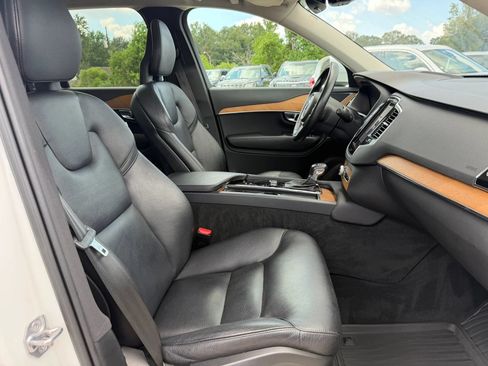 Used 2021 Volvo XC90 T6 Momentum w/ Advanced Package AWD/4WD image 27