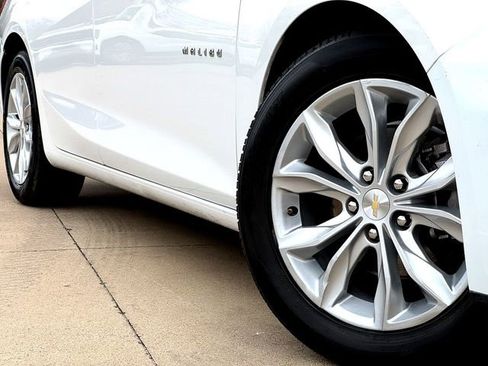 Used 2024 Chevrolet Malibu LT image 6