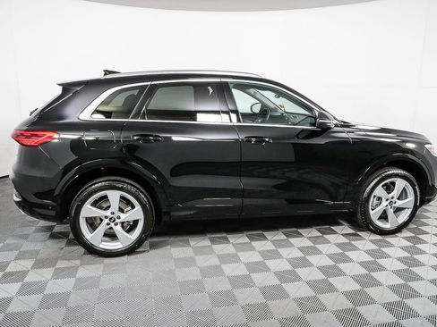 New 2025 Audi Q5 Premium Plus image 2