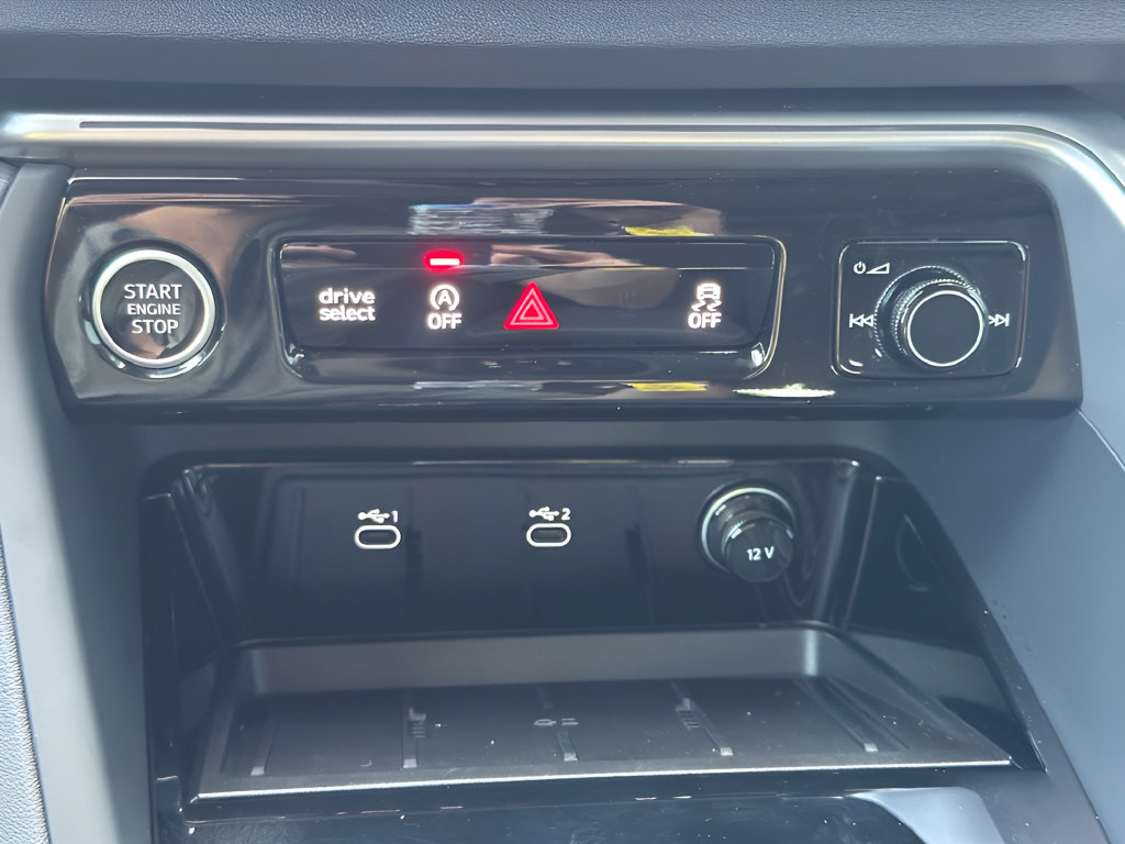 Used 2025 Audi Q5 Premium Plus AWD/4WD image 34