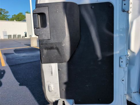 Used 2017 Ford Transit 250 130 Low Roof RWD image 35