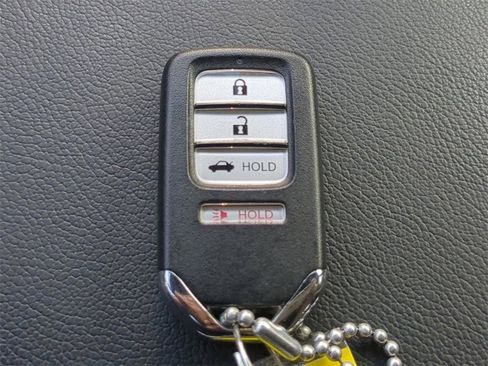 Used 2018 Honda Accord Sport image 27