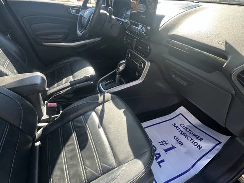 Used 2018 Ford EcoSport Titanium image 16