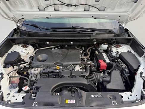 Used 2019 Toyota RAV4 XLE w/ Convenience Package AWD/4WD image 20