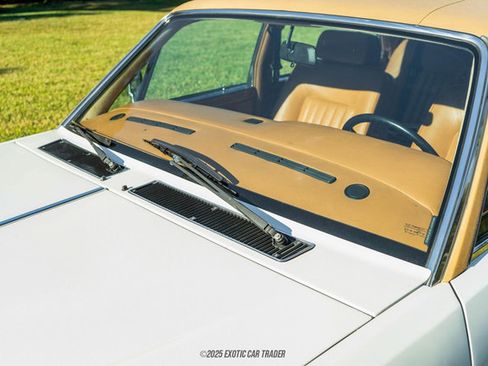 Used 1990 Rolls-Royce Silver Spur II image 53