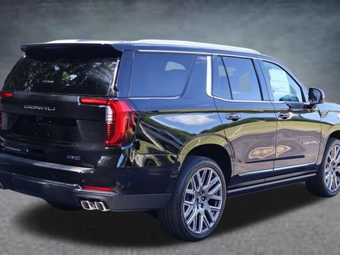 New 2026 GMC Yukon Denali Ultimate w/ LPO, Floor Liner Package AWD/4WD image 3