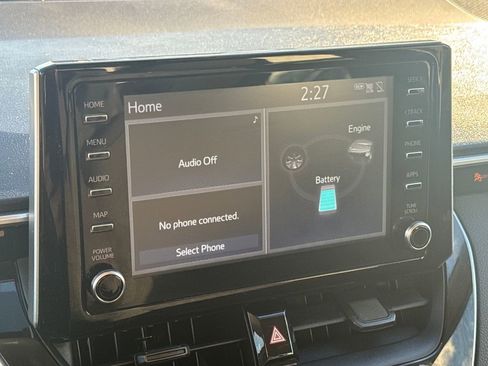 Used 2020 Toyota Corolla LE image 20