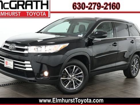 Certified 2019 Toyota Highlander XLE AWD/4WD image 1