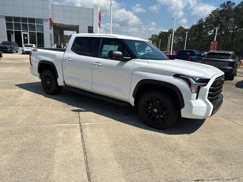 New 2026 Toyota Tundra SR5 image 9