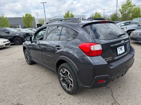 Used 2017 Subaru Crosstrek 2.0i Limited image 7