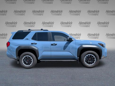 Used 2025 Toyota 4Runner TRD Off-Road Premium AWD/4WD image 6
