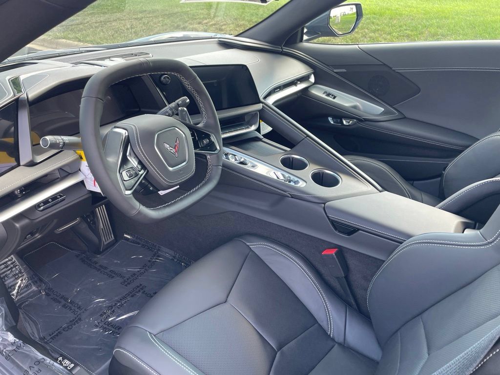 Used 2027 Chevrolet Corvette Z06 w/ Battery Protection Package RWD image 9
