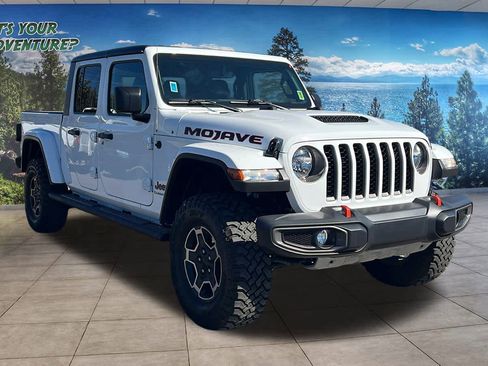 Certified 2022 Jeep Gladiator Mojave w/ Cold Weather Group image 3