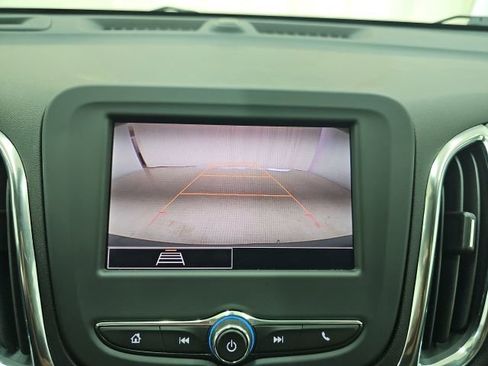Used 2024 Chevrolet Equinox LT w/ LPO, Floor Liner Package FWD image 6
