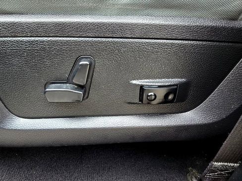 Used 2016 RAM 1500 Big Horn image 19