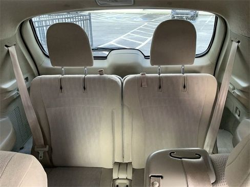 Used 2013 Toyota Highlander FWD image 29