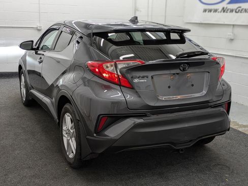 Used 2020 Toyota C-HR LE image 17