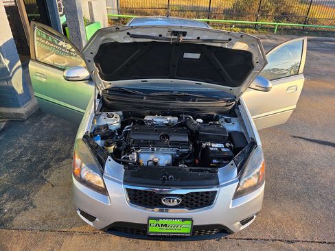 Used 2010 Kia Rio5 w/ Value Pkg image 49