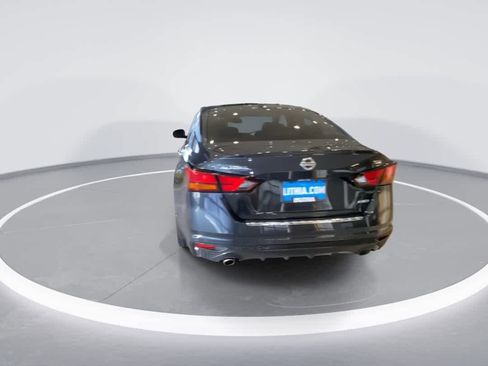 Used 2022 Nissan Altima 2.5 SV w/ SV Premium Package AWD/4WD image 7