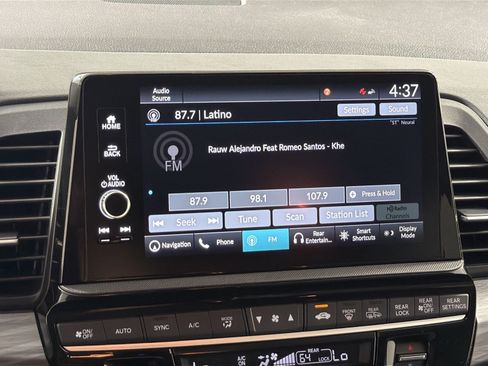 Used 2026 Honda Odyssey Elite image 18
