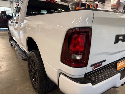 Certified 2025 RAM 2500 Big Horn AWD/4WD image 28