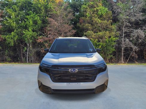 New 2026 Subaru Forester Touring AWD/4WD image 2