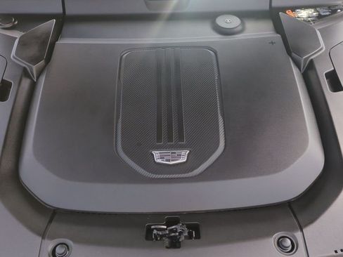 Certified 2024 Cadillac Lyriq Sport RWD image 20